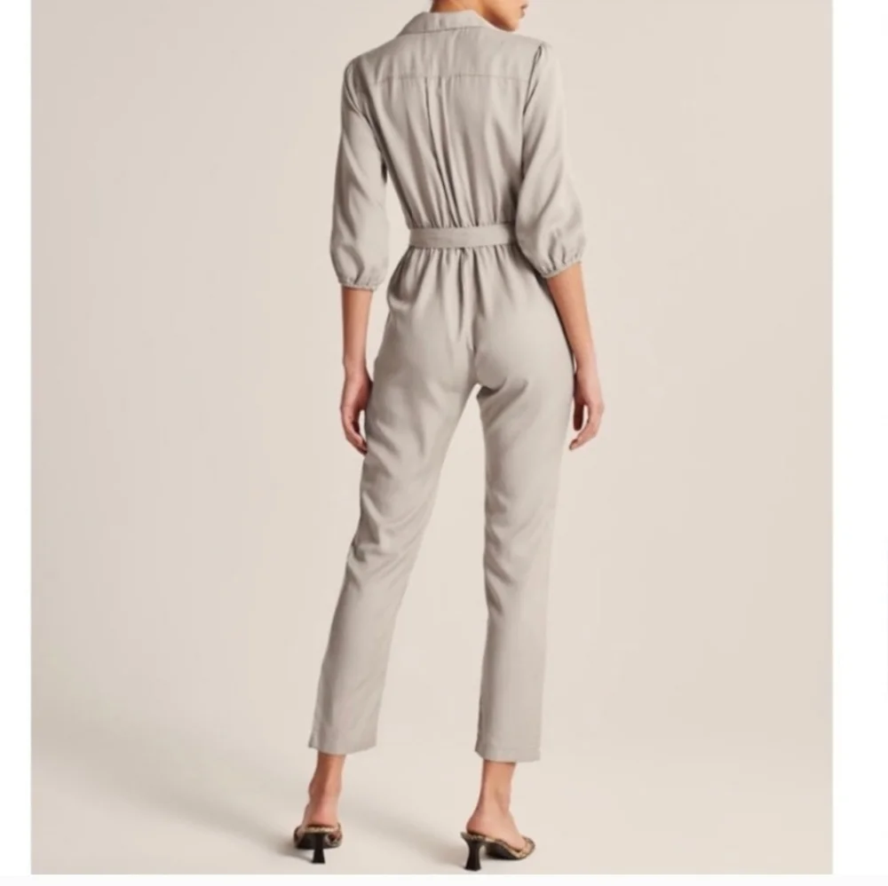 Abercrombie & Fitch Puff Sleeves Utility Jumpsuit Khaki Tan Minimalist XL